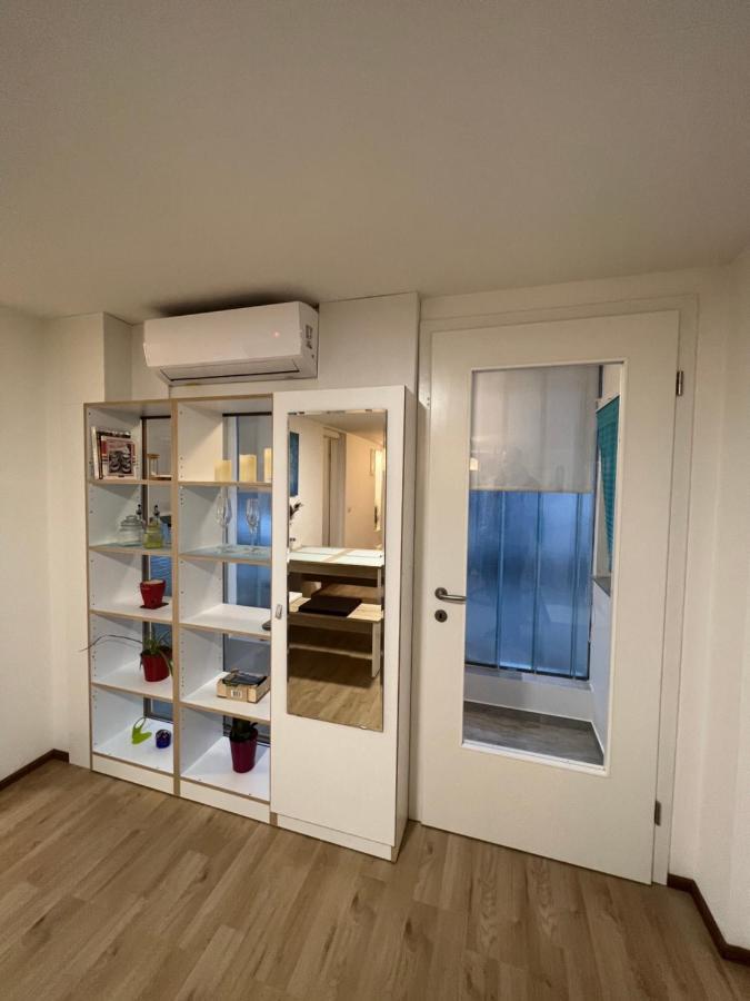 Blue Sun Apartment Ljubljana Bagian luar foto