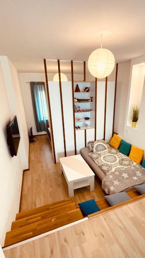 Blue Sun Apartment Ljubljana Bagian luar foto